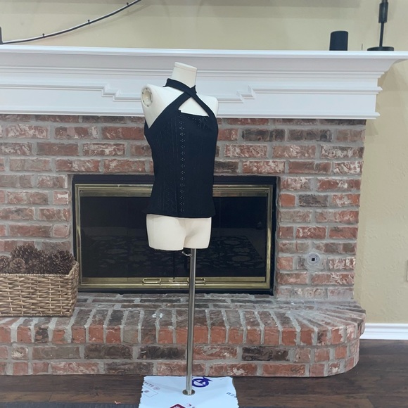 Black top with lace panels and crisscrossed front X straps / M / NWOT - Picture 8 of 11